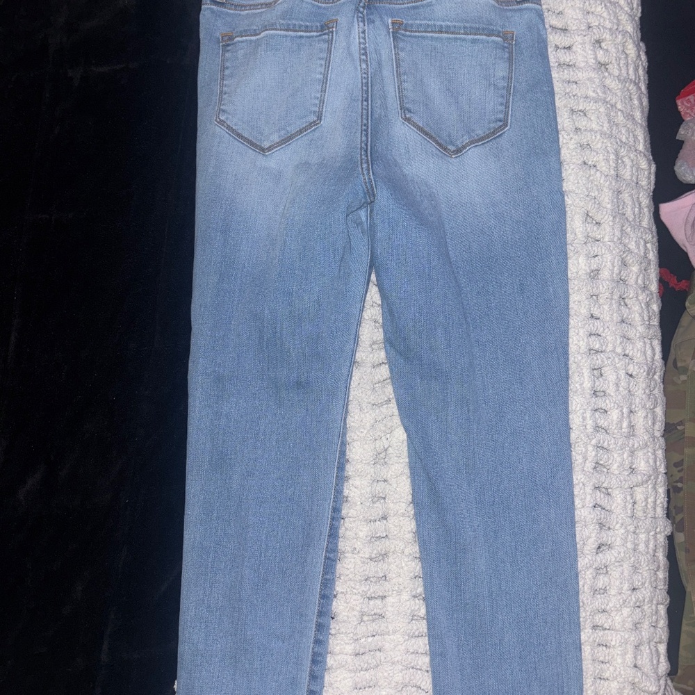 Jeans - Picture 2 of 2